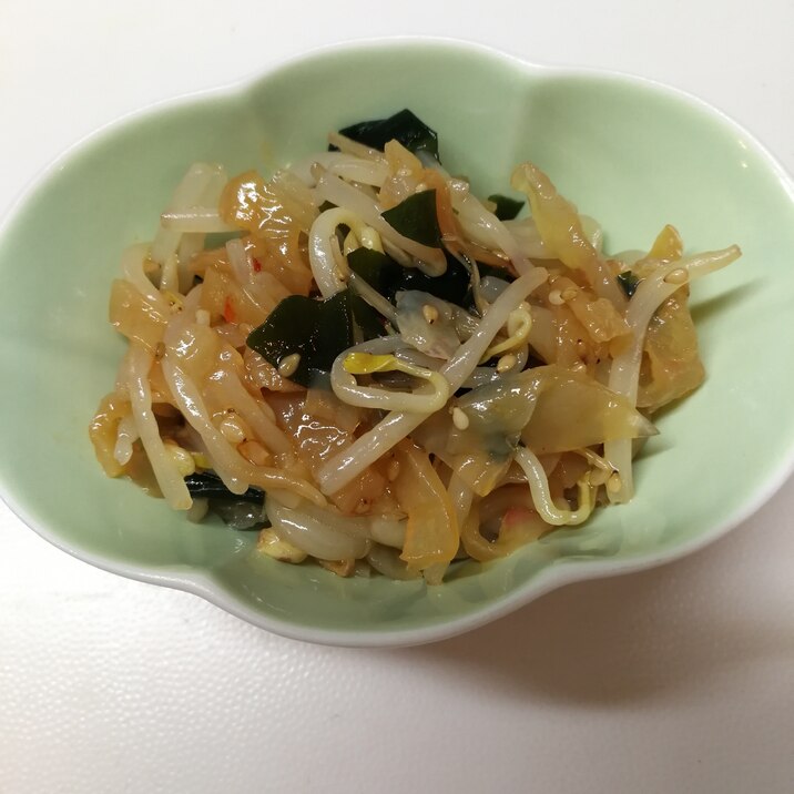 中華くらげ・もやし・わかめの和え物